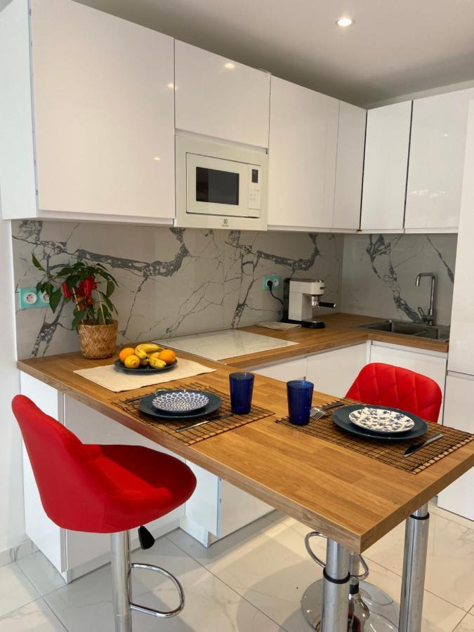 Le Royal, Spacious Seaside Apartment Rooftop And Pool Nizza Esterno foto